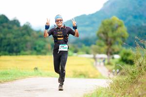 BIB: 1310
                            <button type="button" onclick="openModal(13442315)" class="btn btn-primary btn-sm float-right btn-popup" data-toggle="modal" data-target=".modal-high-quality">
                        <i class="fas fa-shopping-cart"></i> Add to Cart
                    </button>
                                            <button type="button" onclick="isThisMe(13442315, true)" class="btn btn-success btn-sm float-right btn-popup btn-isme hidden" data-toggle="tooltip" data-placement="bottom" title="นี่คือรูปของคุณใช่ไหม คลิกที่นี่เพื่อเอาเข้าอัลบั้ม">
                        <i class="fas fa-plus"></i> Add to album
                    </button>
                    <button type="button" onclick="isThisMe(13442315, false)" class="btn btn-warning btn-sm float-right btn-popup btn-isnotme hidden">
                        <i class="fas fa-ban"></i> Remove from album
                    </button>